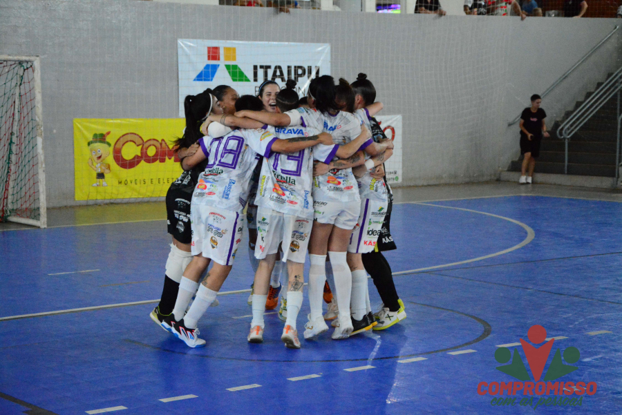 São Miguel do Iguaçu fica com o Título do Futsal Feminino no 31º Regionalito em Missal